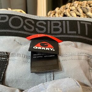 Gerry Men's Light Gray Cargo Shorts